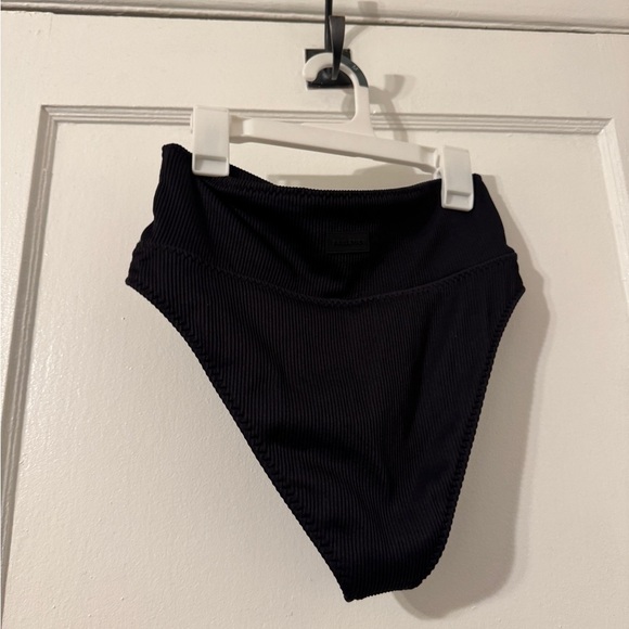 Fabletics High-Waisted Crossover Shaping Swim Bottom Sz small - Picture 8 of 8